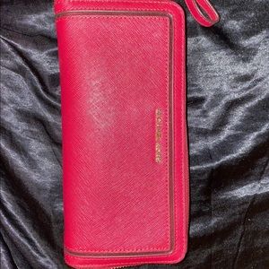 Micheal Kors Wallet
